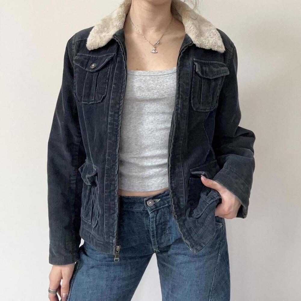 rare vintage Esprit navy corduroy jacket with faux fur collar and pockets